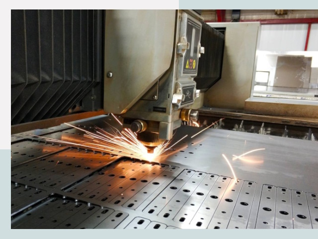 Лазерная резка металла в Иркутске от 625 руб.